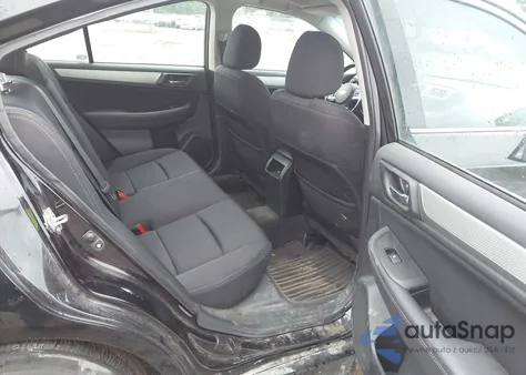 2015 Subaru Legacy 2.5I Premium z USA, uszkodzony, nr VIN 4S3BNBD68F3033209